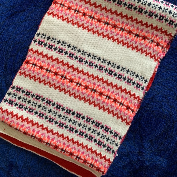 GAP Fair Isle Scarf - Picture 2 of 5